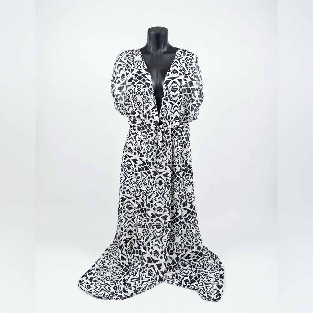 Black & White Printed Swim Coverup with Tie Waist